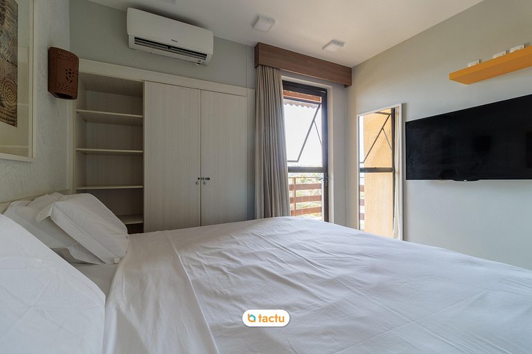 Suite in Porto das Dunas with sea view