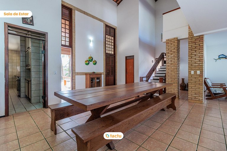 Duplex no Porto das Dunas com piscina