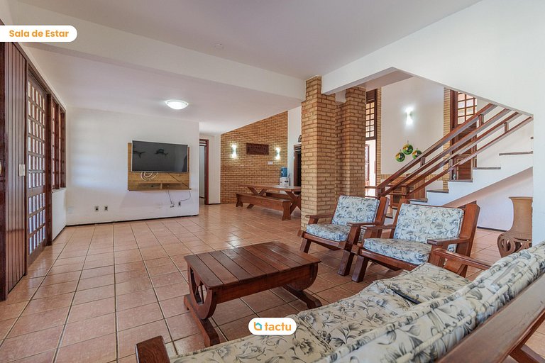 Duplex no Porto das Dunas com piscina
