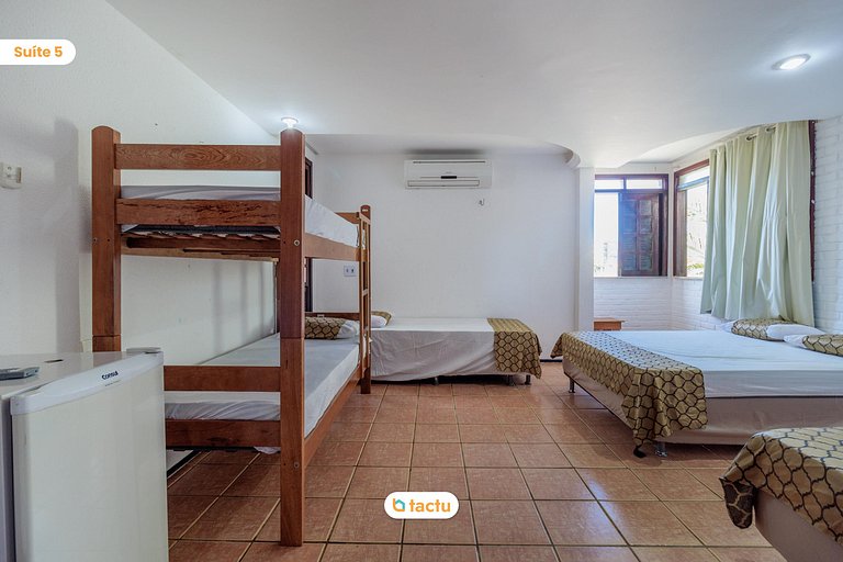 Duplex no Porto das Dunas com piscina