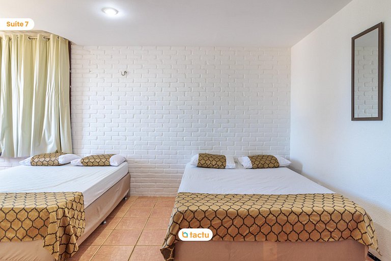 Duplex no Porto das Dunas com piscina