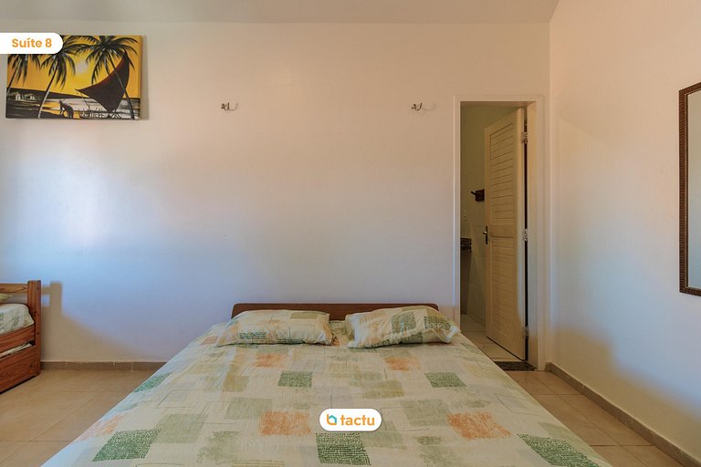 Triplex no Porto das Dunas com piscina por Tactu