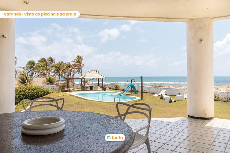 Casa frente al mar con servicio de parque de playa
