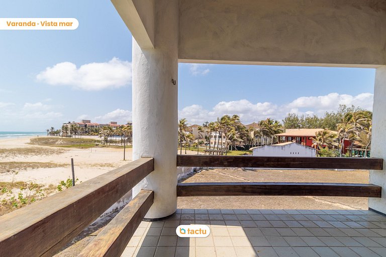 Casa frente al mar con servicio
