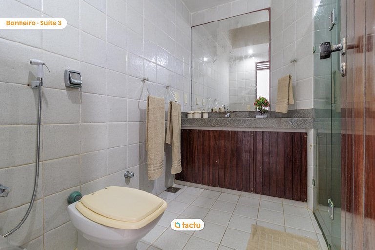 Casa Frente Mar com Serviço e próxima ao Beach Park