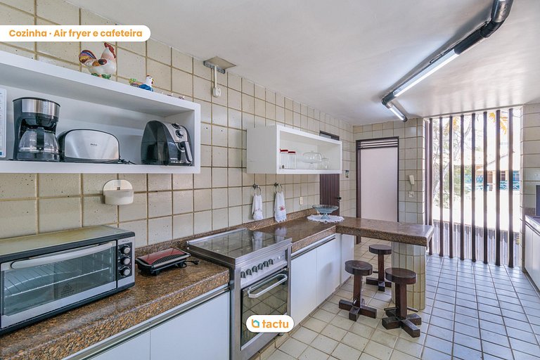 Casa frente al mar con servicio