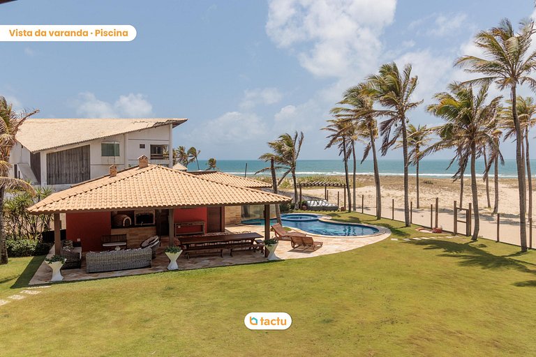 Casa na beira da praia do Porto das Dunas Beach Park