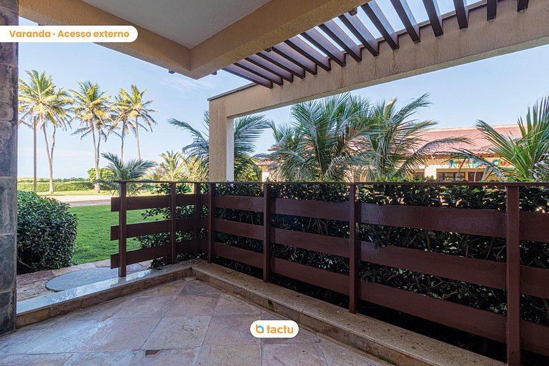 Exclusive Beachfront Suite: Weekend at Beach Park
