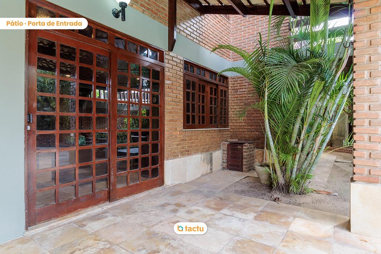 Casa no Porto da Dunas com piscina