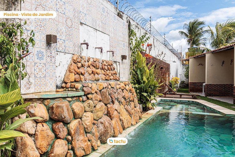 Casa com Piscina no Porto das Dunas