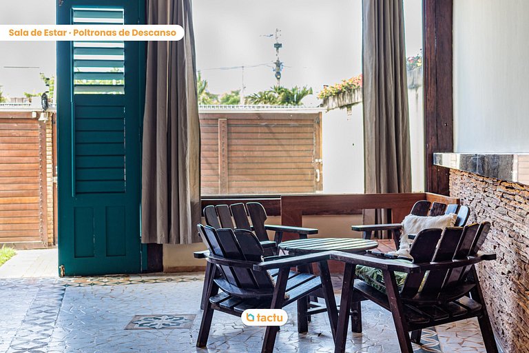 Casa com Piscina no Porto das Dunas