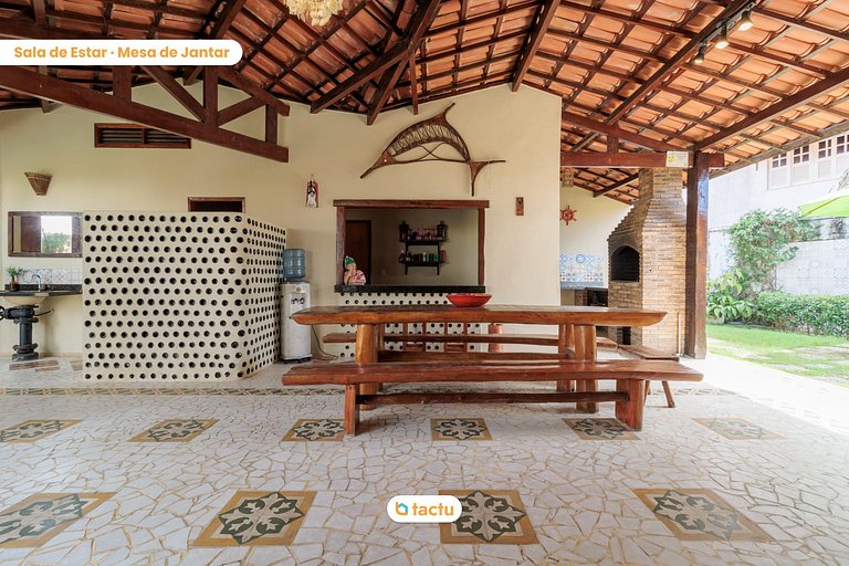 Casa com Piscina no Porto das Dunas