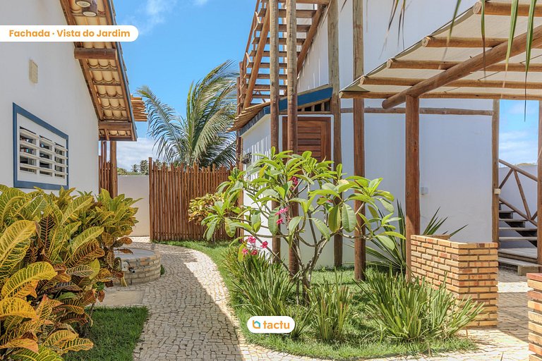 Casa com piscina no Pontal do Maceió