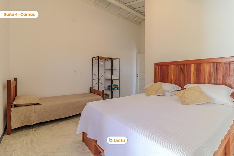 Casa com piscina no Pontal do Maceió