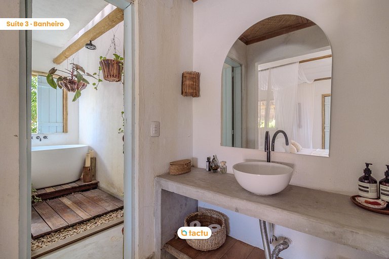 Casa Slow on Taíba beach overlooking the beach