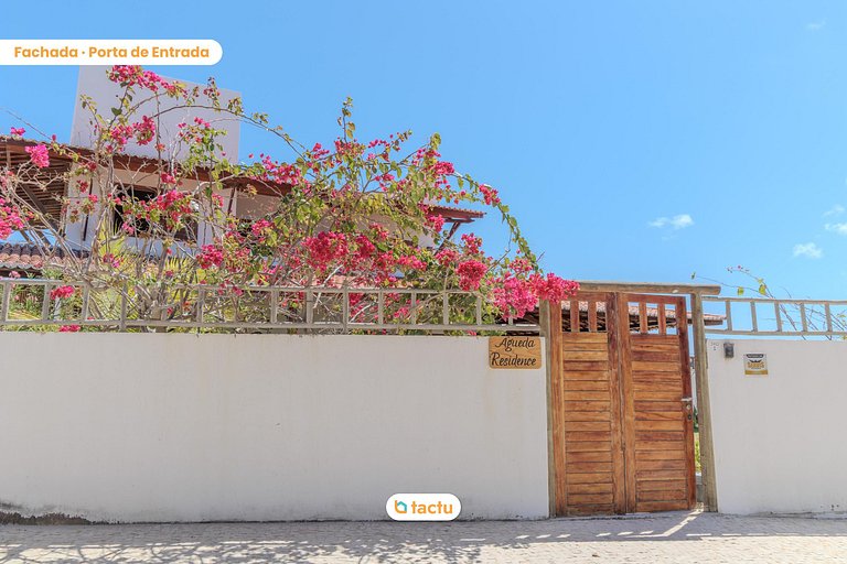 100m from the beach in Pontal de Maceió by Tactu
