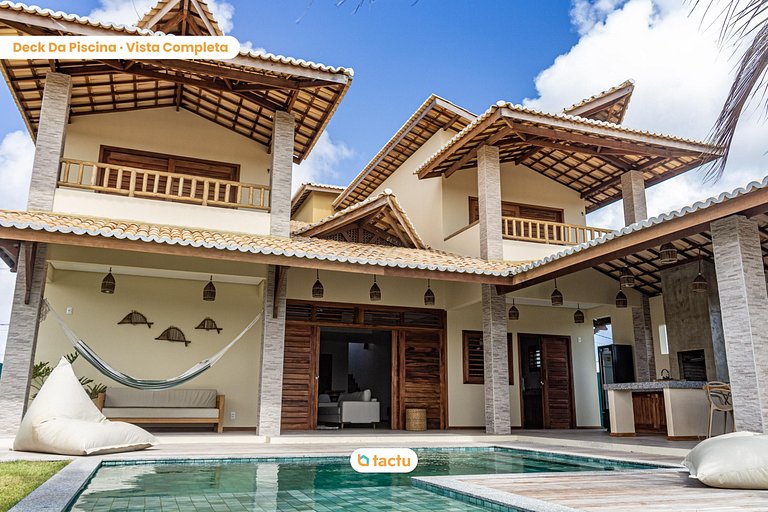 Casa com piscina no Praia Canoé por Tactu