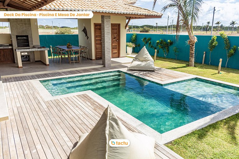 Casa com piscina no Praia Canoé por Tactu