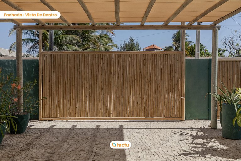 Casa em Fortim com piscina incrível