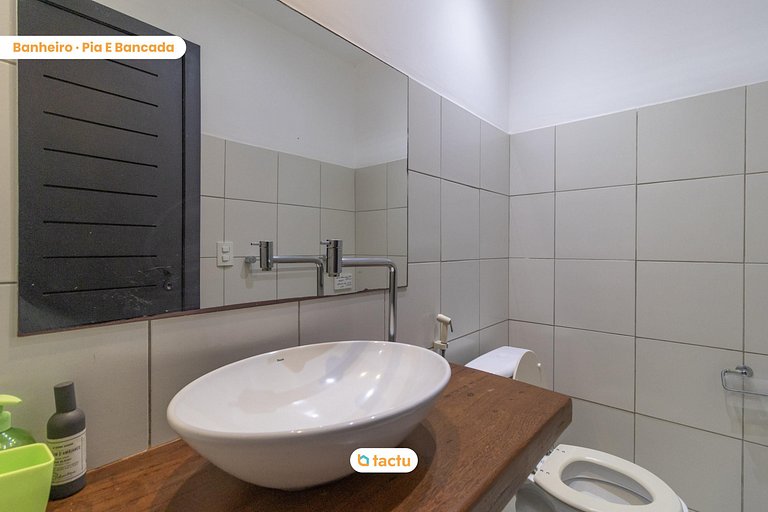 Casa Gracinda, com enorme piscina e jardim em Fortim