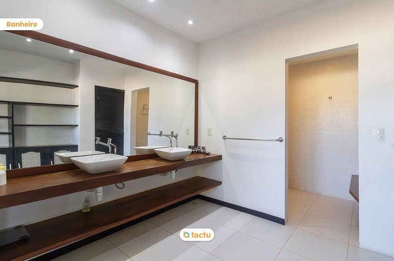 Casa Gracinda, com enorme piscina e jardim em Fortim