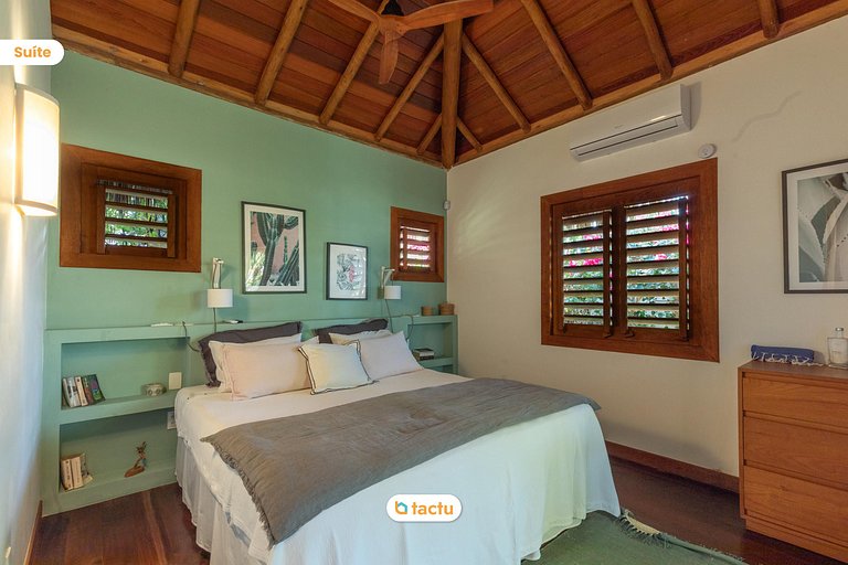 Villa Boungavilea Fortim Luxury Oceanfront House