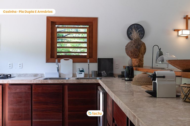 Villa Boungavilea Fortim Luxury Oceanfront House