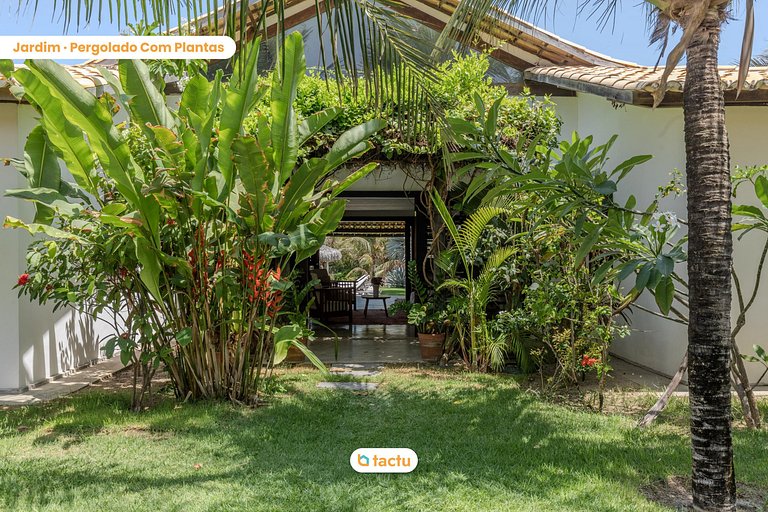 Luxury Beachfront Paradise in Fortim