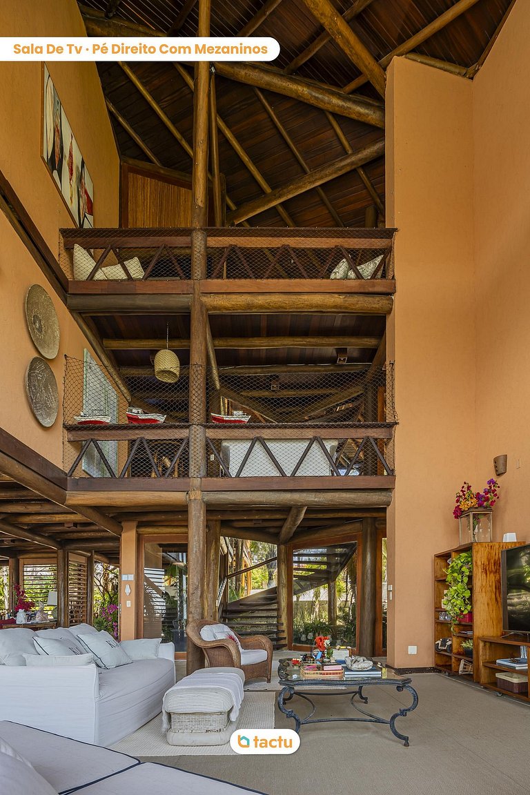 Casa de Madeira à Beira do Rio Fortim c/ Serviço