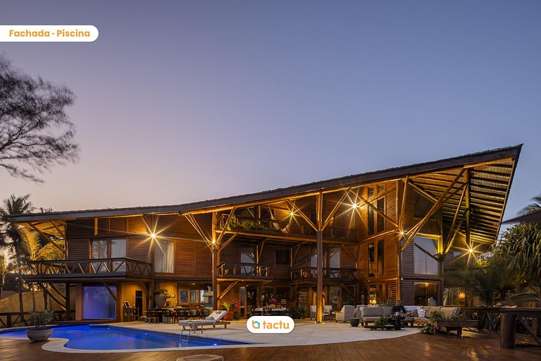 Villa au Bord de la Rivière à Fortim avec Service