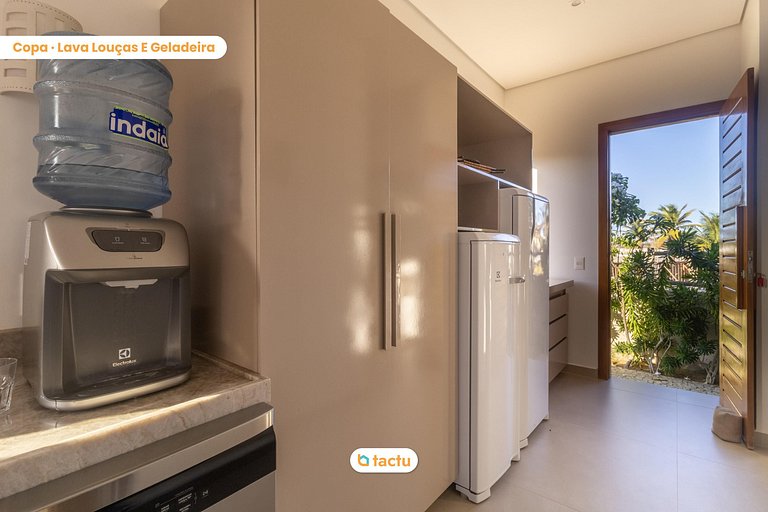 Casa com piscina incrível no Fortim por Tactu