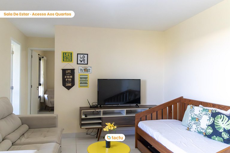 Apartment in condo with exclusive beach access