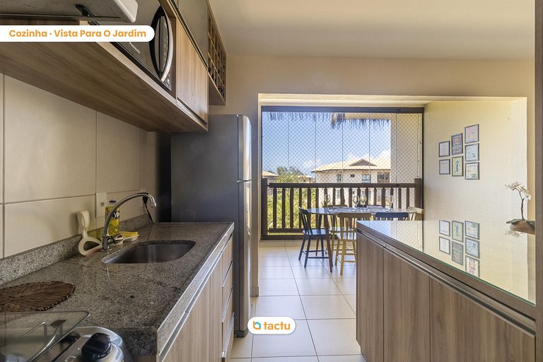 Apartment in condo with exclusive beach access