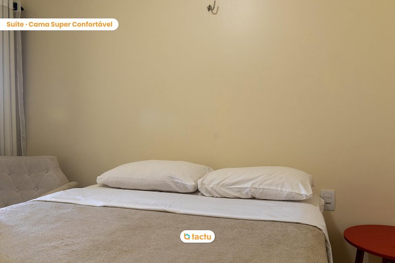 Apartment in condo with exclusive beach access