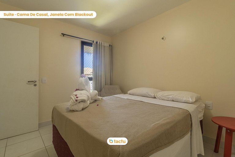 Apartment in condo with exclusive beach access