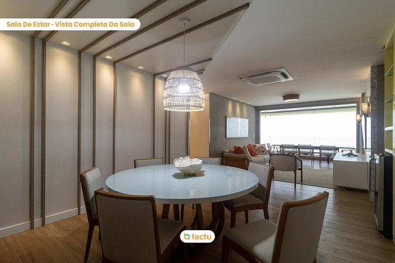 Grand appartement en bord de mer à Mandara