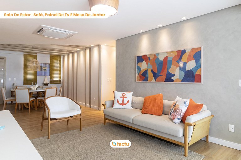 Grand appartement en bord de mer à Mandara