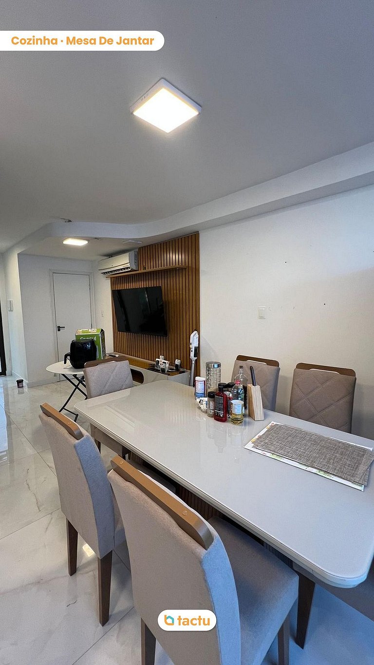 Duplex luxo em condomínio ao lado da praia