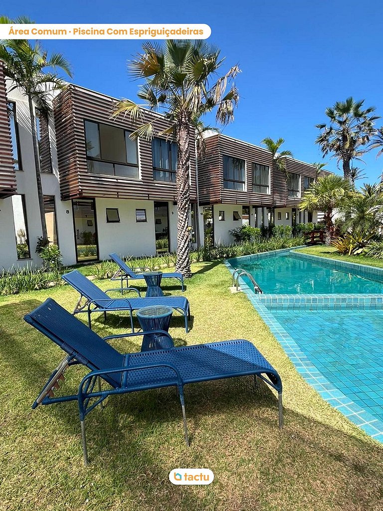 Duplex luxo em condomínio ao lado da praia