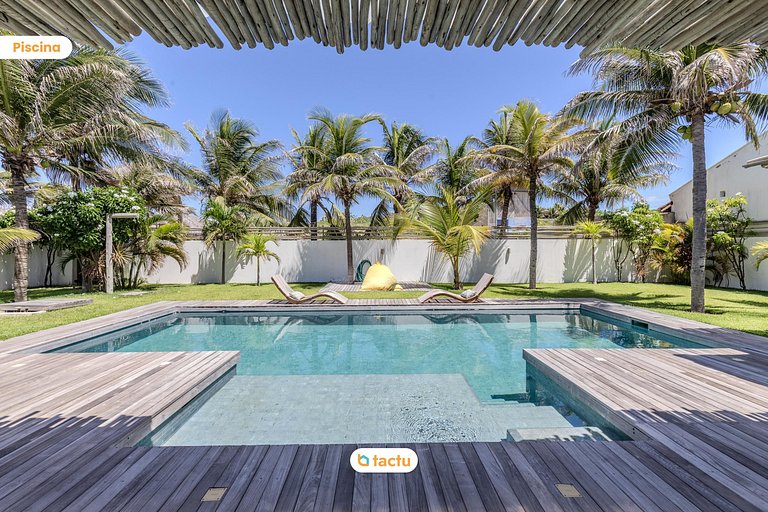 Casa charmosa com piscina privativa