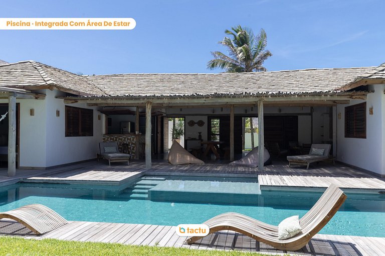 Casa charmosa com piscina privativa