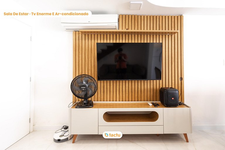 Duplex luxo em condomínio ao lado da praia