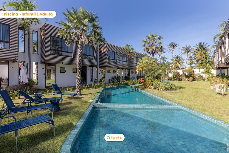 Duplex luxo em condomínio ao lado da praia