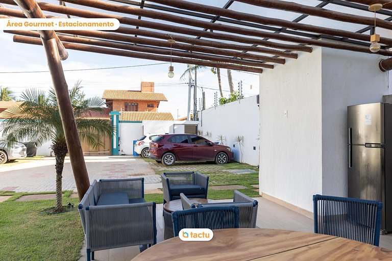 Duplex luxo em condomínio ao lado da praia