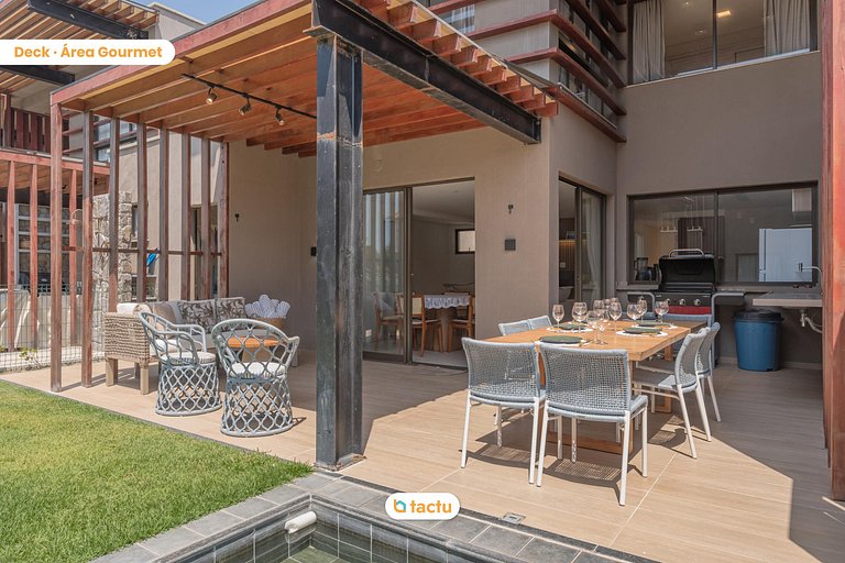 Casa em Flecheiras com piscina vista mar