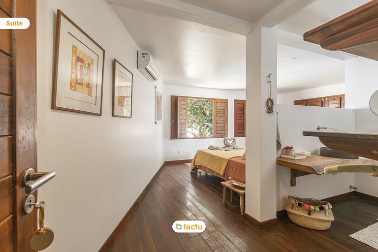 Vila Fatecha: Comfort and beachfront privacy