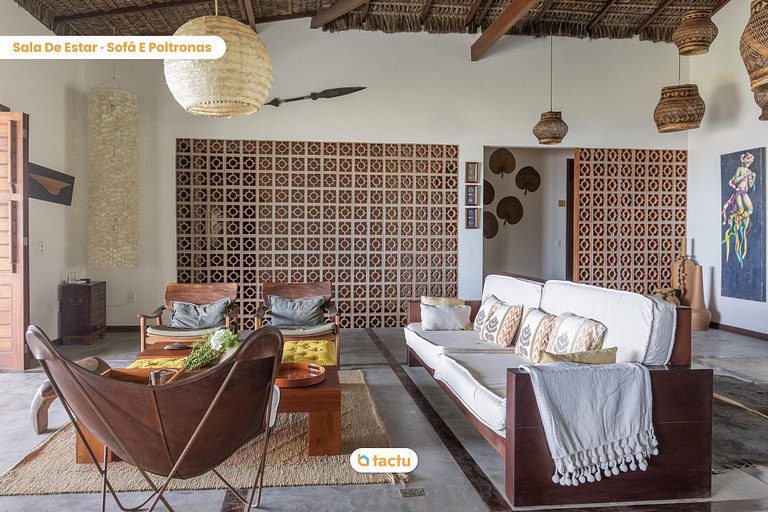 Vila Fatecha: Comfort and beachfront privacy