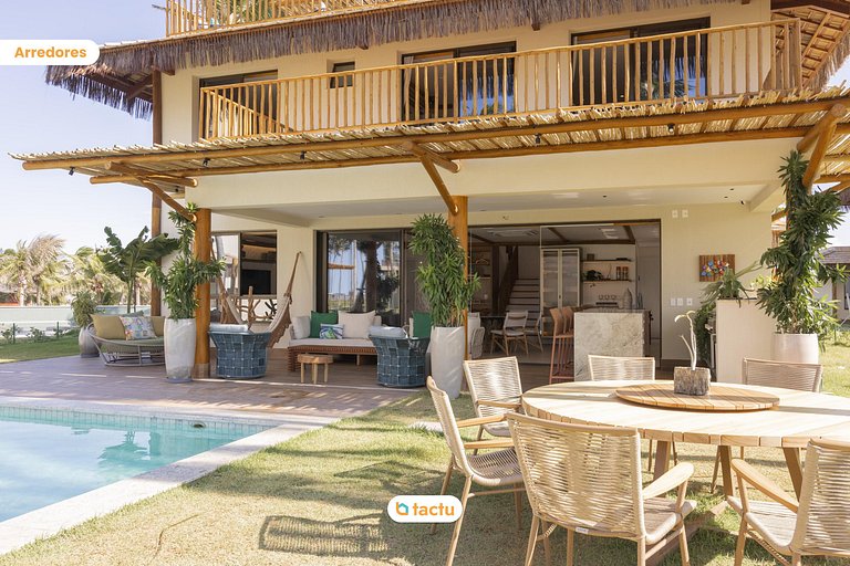 Casa de Luxo em condomínio frente mar Eco Village