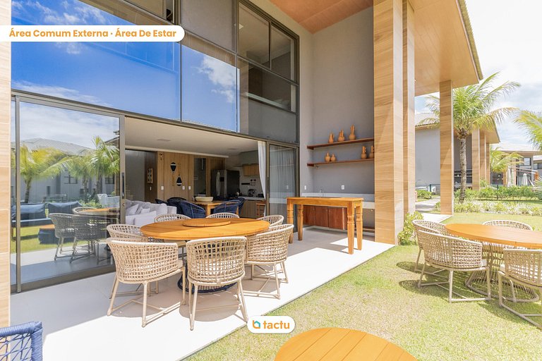 Casa Exclusiva no Azure Flecheiras com Vista para o Mar