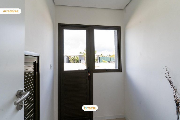 Casa Exclusiva no Azure Flecheiras com Vista para o Mar